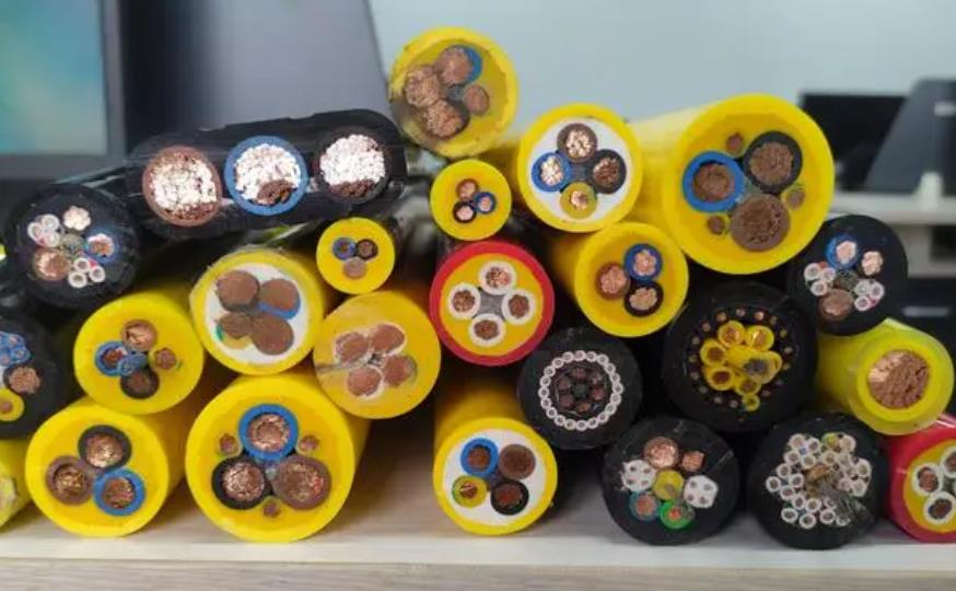 正確選擇電纜接地方式是保證電力傳輸和通信質(zhì)量的關(guān)鍵.jpg 正確選擇電纜接地方式是保證電力傳輸和通信質(zhì)量的關(guān)鍵.jpg